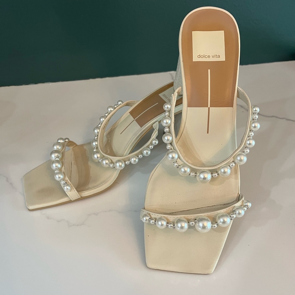 Dolce Vita Cream Pearl-Studded Sandals